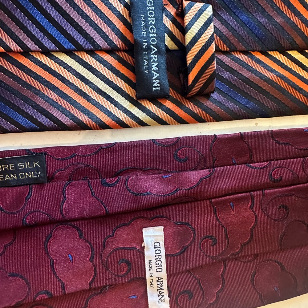 4 Giorgio Armani Silk Ties - perfect condition